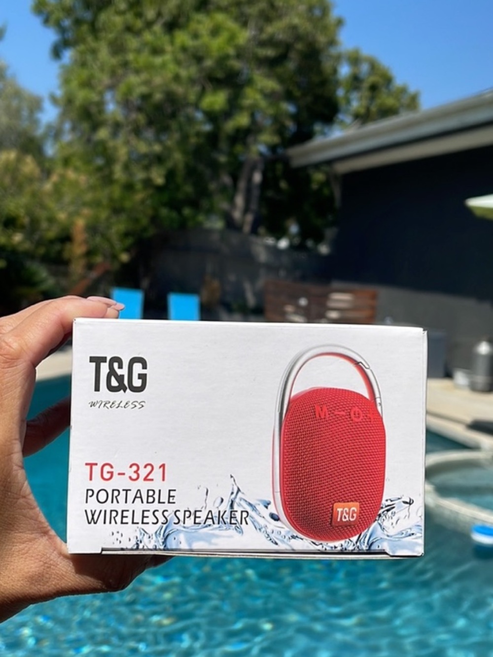 NIB Blue TG-321 Portable Wireless Speaker In red